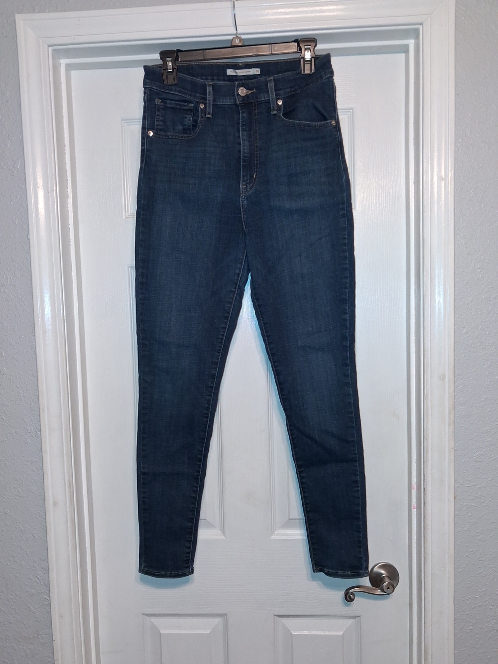 Levi's Dark Indigo High-Rise Skinny Jeans